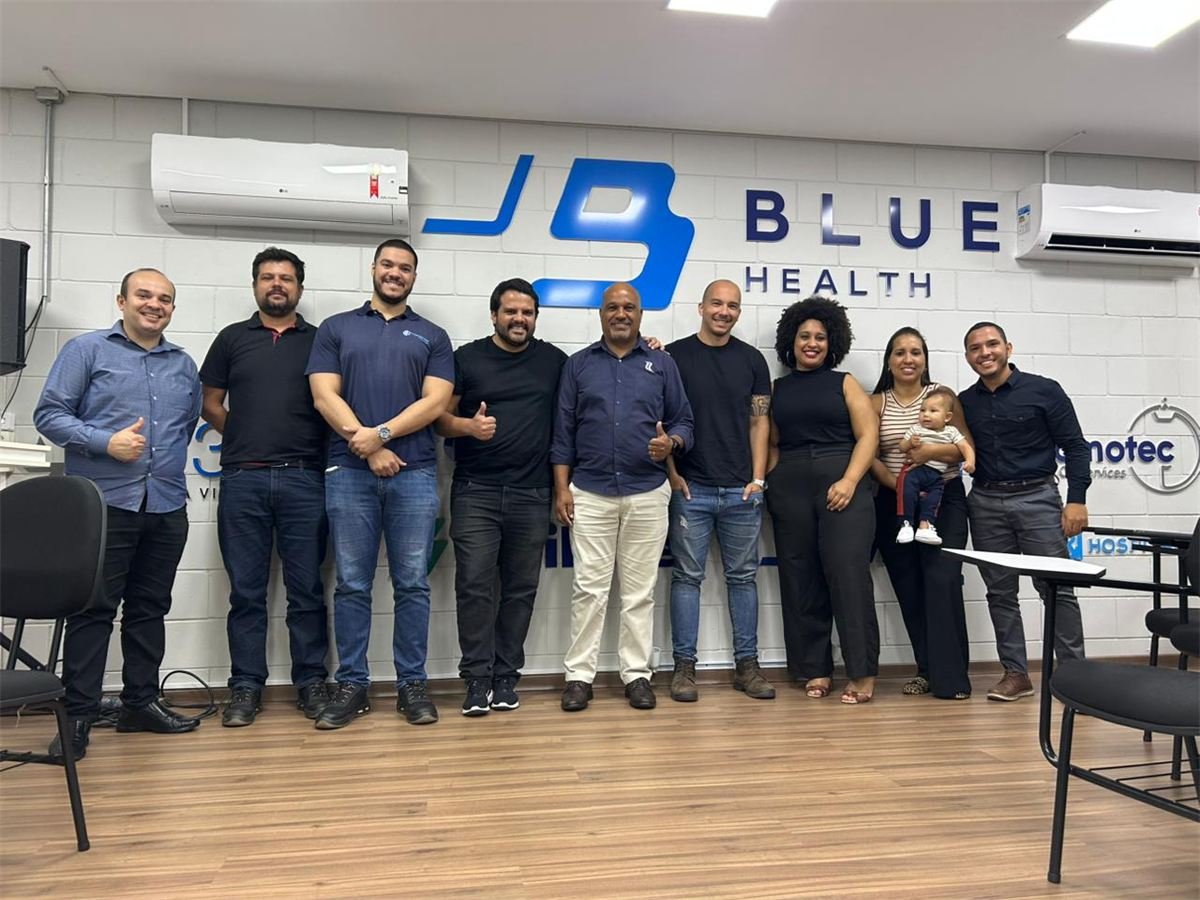Equipe da Slift na sede da cliente Blue Health